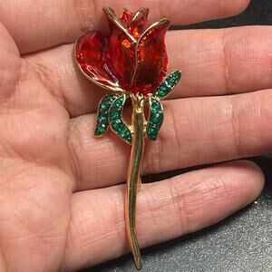 Single Stem Red Enamel Rose Green Rhinestones Gold Tone Unsigned 2.5” Brooch Pin